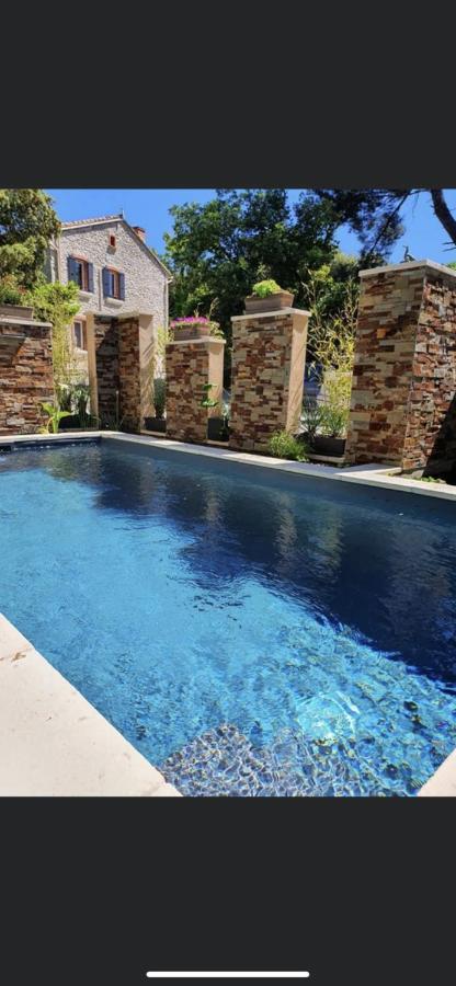 La Suite De Charme Du Mas De La Fontaine De Jonquier Avec Spa Privatif Séguret Kültér fotó